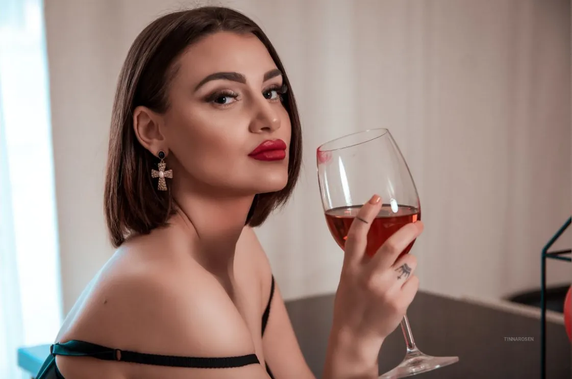 Meet Hot and sexy Shreeya